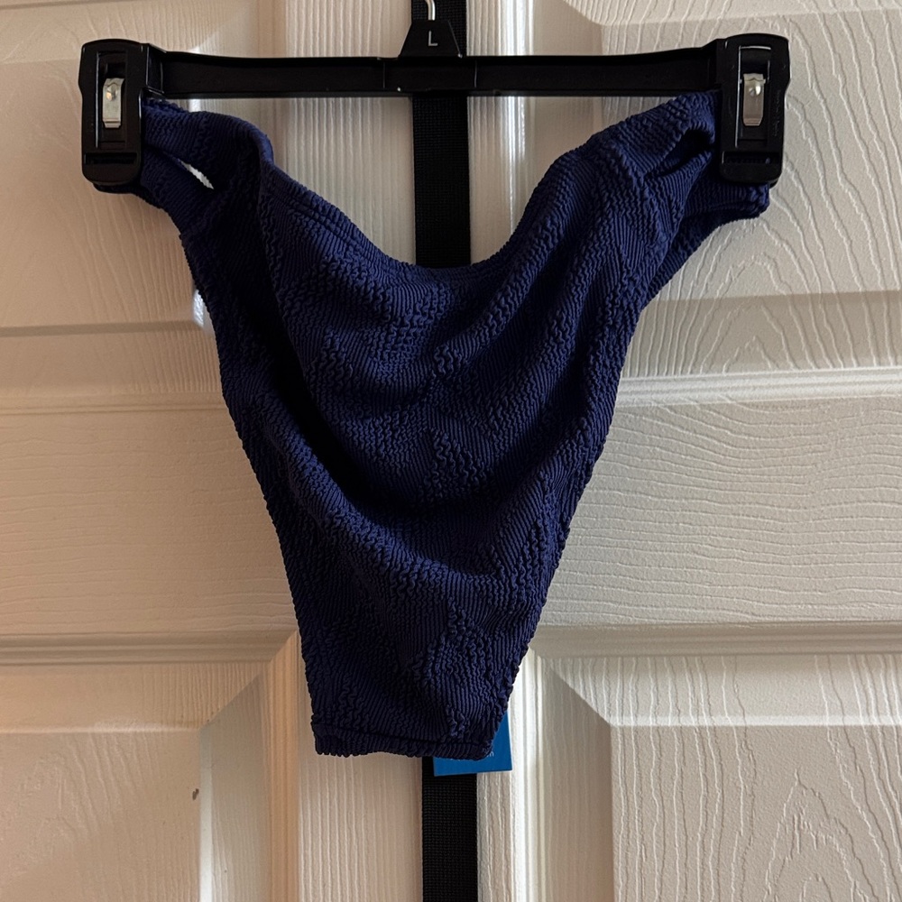 Cupshe Women's Navy Bikini top - Size Large, Matching Bottoms - Size Medium - Picture 9 of 14